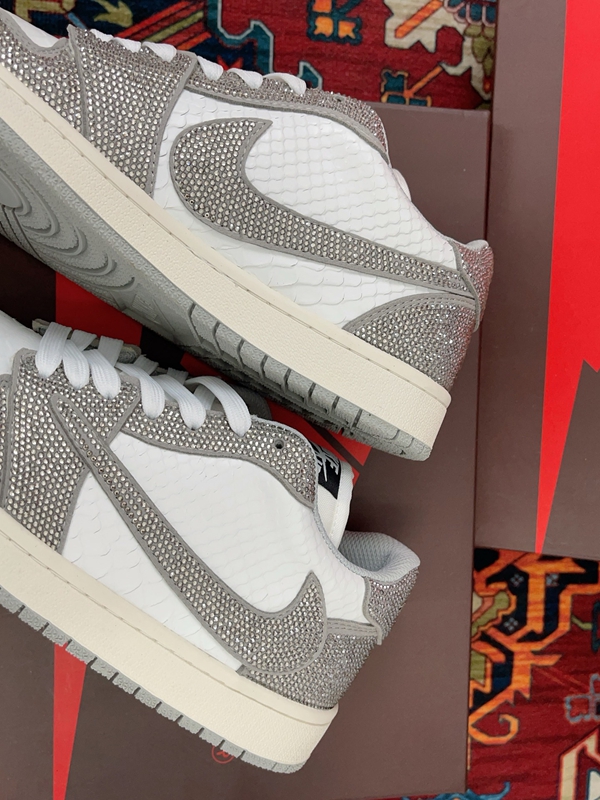 ナイキ靴素材ディテール